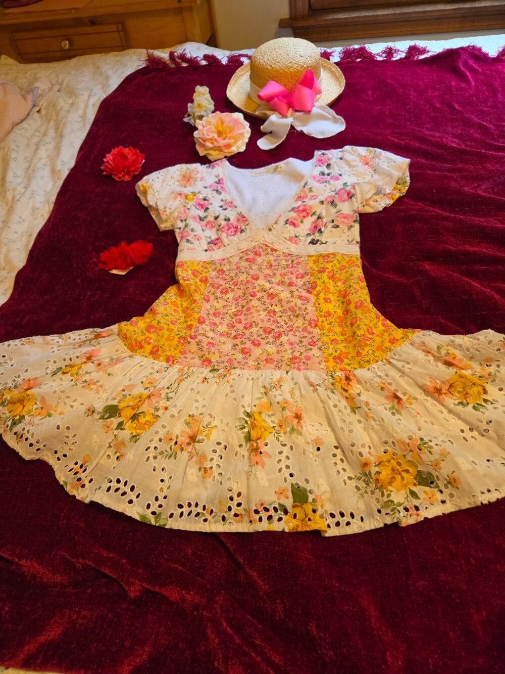 ADORABLE ALTARD STATE COTTON EYELET FLORAL BABYDOLL DRESS SIZE XS Nwot